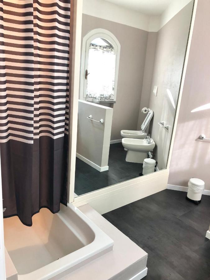 Casa Mari Bed & Breakfast Принчипина Тера Екстериор снимка